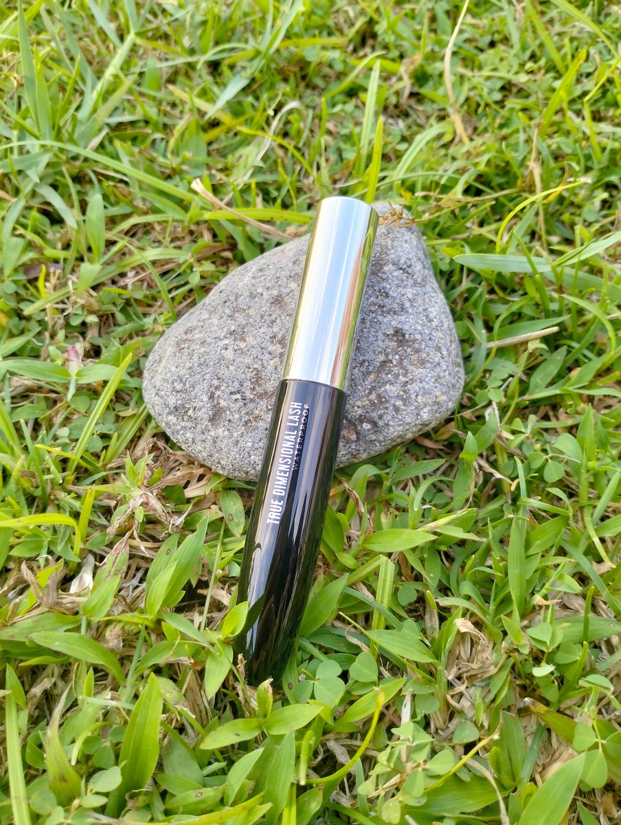 _Mayychn's tweet photo. Wehh, aku mau rekomendasi mascara yang always seliweran di TL akuu. Mascara True Dimensional Lash by @MizzuCosmetics. https://t.co/D9zv3oXdvk