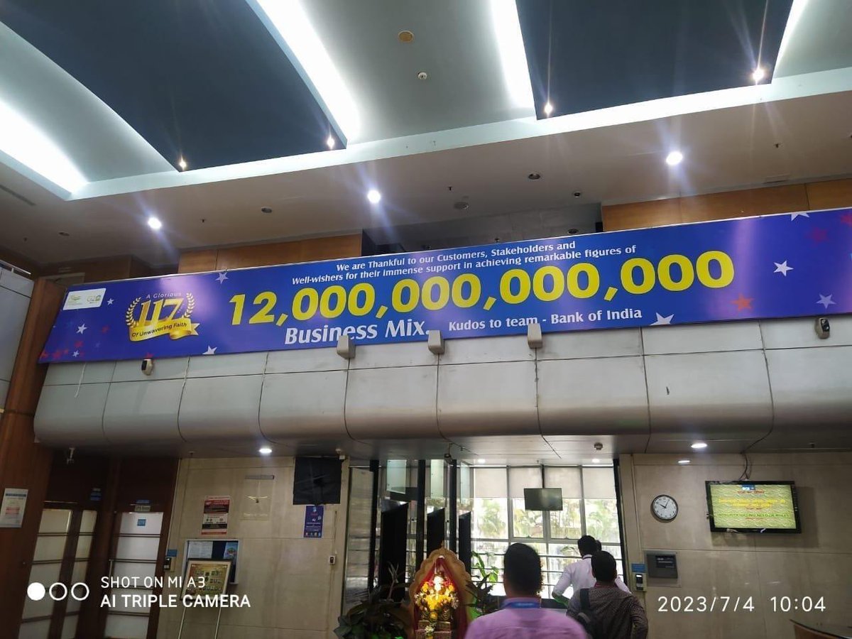 amandilwar's tweet photo. ‘Bank Of India’ achieves Business Mix of Rs. 12 Trillions. 
Great achievement. Feel proud as staff and customer of the esteemed bank. 
    👌👌🌹🌹💐💐👏👏
@BankofIndia_IN 
#boi_12trillions_businessmix https://t.co/QetkZIrJHT
