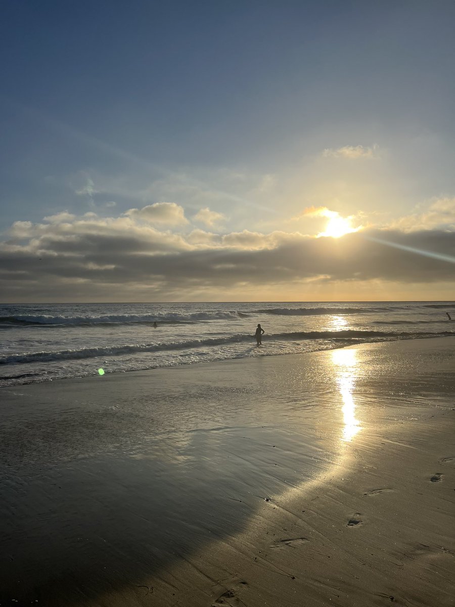 Dr. Jen Crawford tweet media