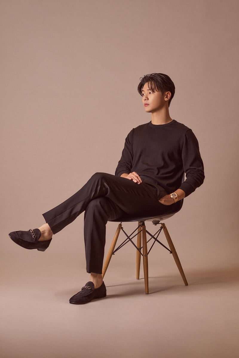 coffeecaramello's tweet photo. 강민혁 "���자님 아닌 나, 오글거린다고 한들 전혀 상관 없어요"('셀러브리티')[인터뷰②]
https://t.co/F60kODJh2S

#KangMinhyuk #Celebrity https://t.co/GLoFLo0tjY