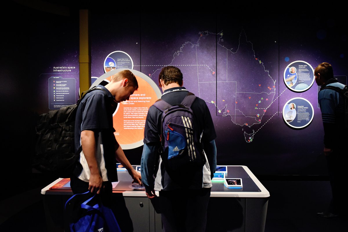 🚨 Have you heard about the Student Pathways and Careers Expo? 🧙 Students can explore industries, jobs, and career pathways while at school. Join us at Adelaide Convention Centre on 16 &amp; 17 August. All schools welcome! Register now: fal.cn/3zCJm