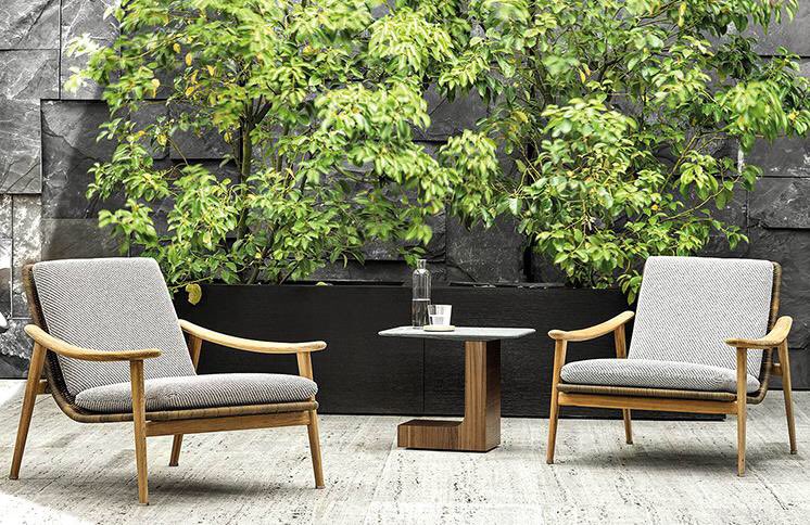 Dreaming of the perfect outdoor dining experience? Our patio sets are designed to provide both comfort and style. #outdoordining #patiogoals