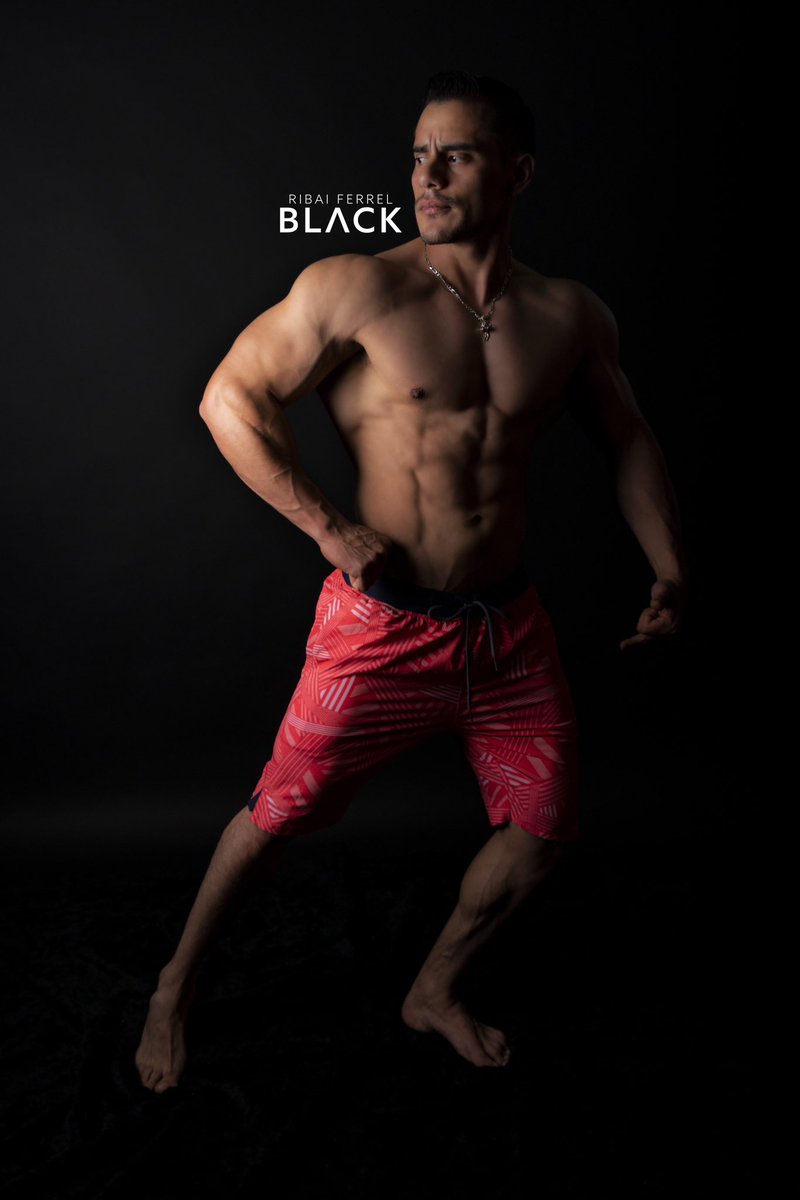 RibaiFerrel's tweet photo. ¿Te gustaría una sesión en estudio?
Pide informes vía inbox o deja tu comentario. 

#gymmotivation #fitness #boystyle #body #black https://t.co/zbttQktAQf