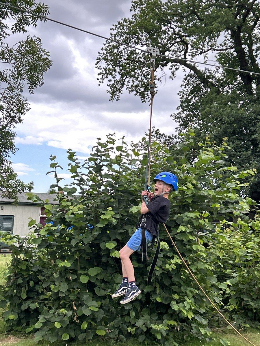 Oldfield Primary tweet media