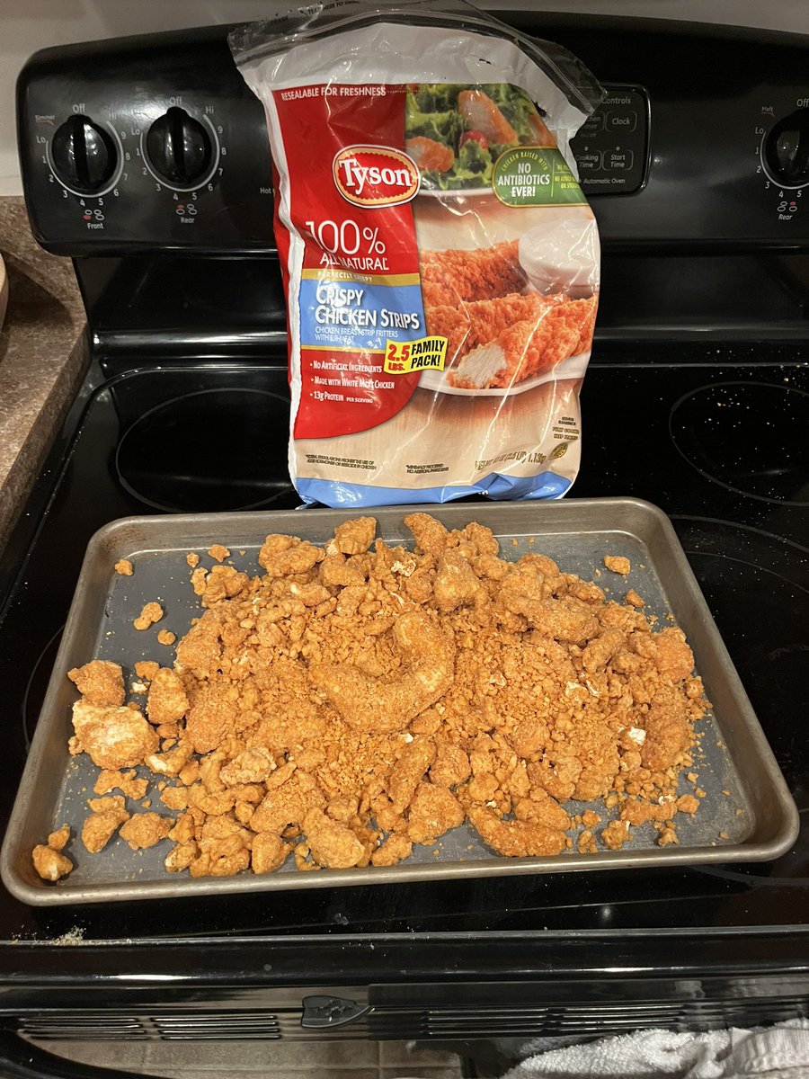 Nice Job <a href="/TysonBrand/">Tyson Brand</a> !!  Picked up a family Pack of “Crispy Chicken Strips” from <a href="/Walmart/">Walmart</a> tonight…. Got one tender and a bunch of crumbs!  #sad