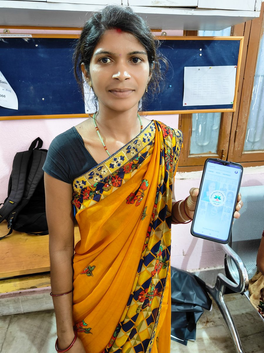 Totalreliefforu's tweet photo. Making an Ayushman Bharat card by our PR and Condom distribution by ORW to HRG,s... https://t.co/R2w4wdQyLZ