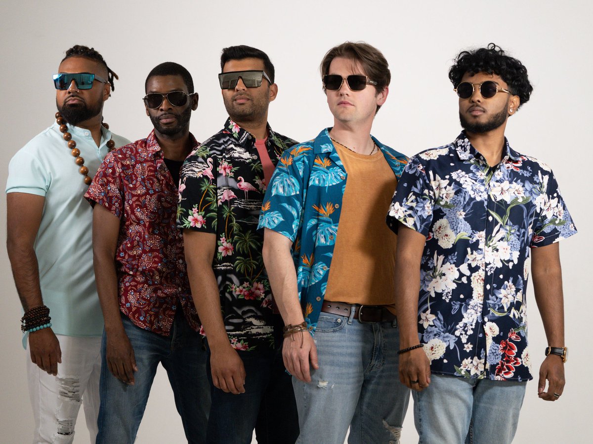 About time for a new photoshoot

#photography #photooftheday #TORONTO #torontomusic