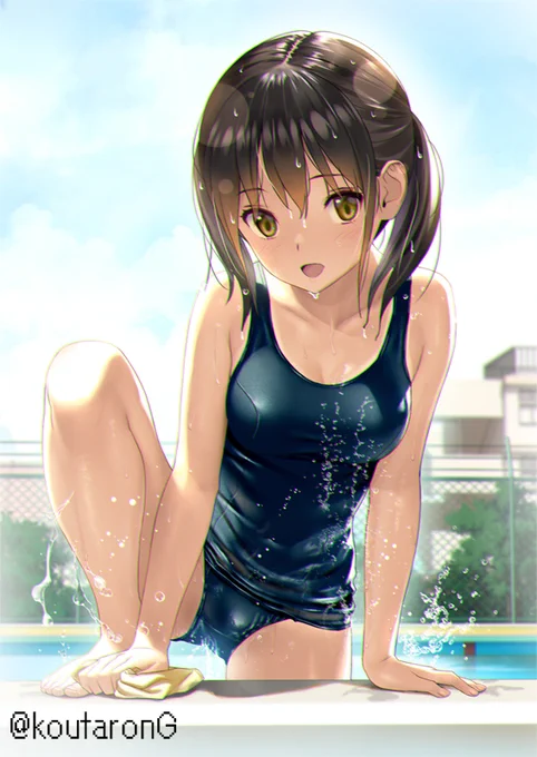 ぺたぺた スク水プール上がり。なんか今日はビキニの日らしいけどスク水で通すスタイル 