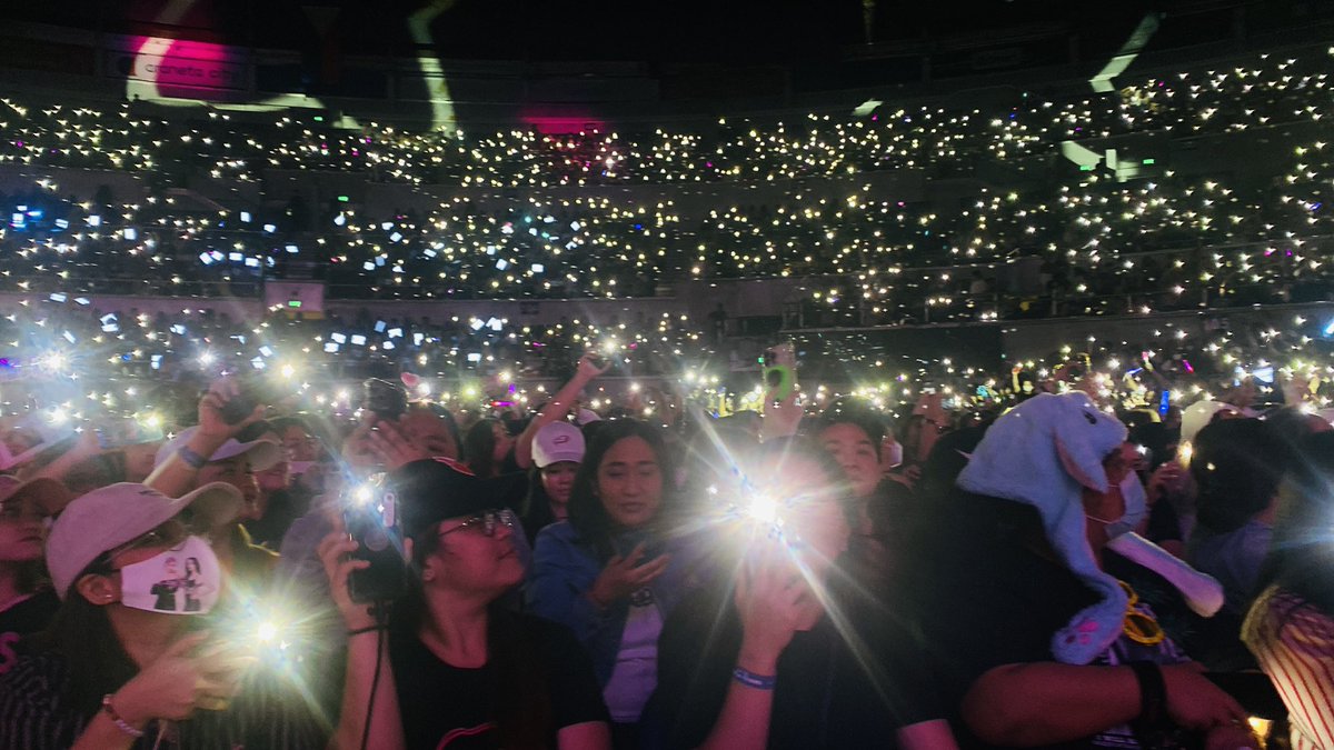 pauline_publico's tweet photo. A night to cherish and remember forever. 🫶🏻 The power of FreenBecky. Thank you #FreenBeckyAromagicare Family.❤️

#Aromagicare #FreenBeckyAtTheBigDome
@srchafreen @AromagicareWide @AngelssBecky https://t.co/5LFn52zXD5