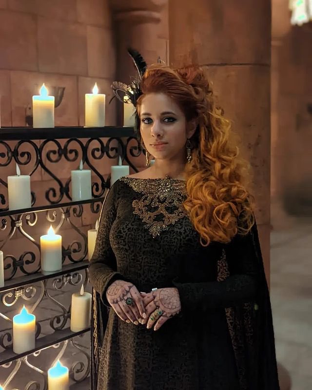 RedanianIntel's tweet photo. Safiyya Ingar as Keira Metz in S3 of #TheWitcher https://t.co/TlGNSwrD8l