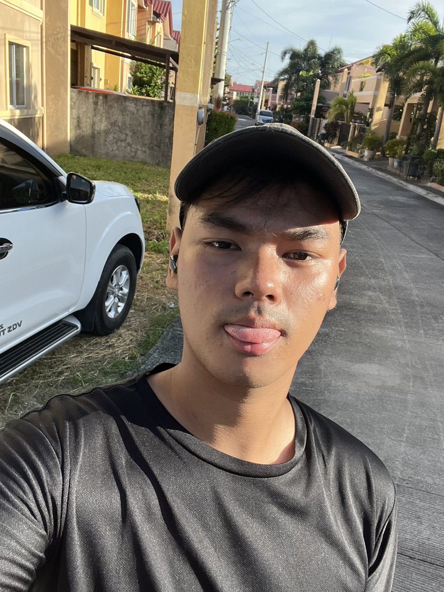 MikejebR's tweet photo. 😋 https://t.co/3B6JNIz5Bf