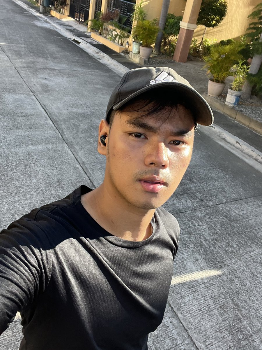 MikejebR's tweet photo. 😋 https://t.co/3B6JNIz5Bf