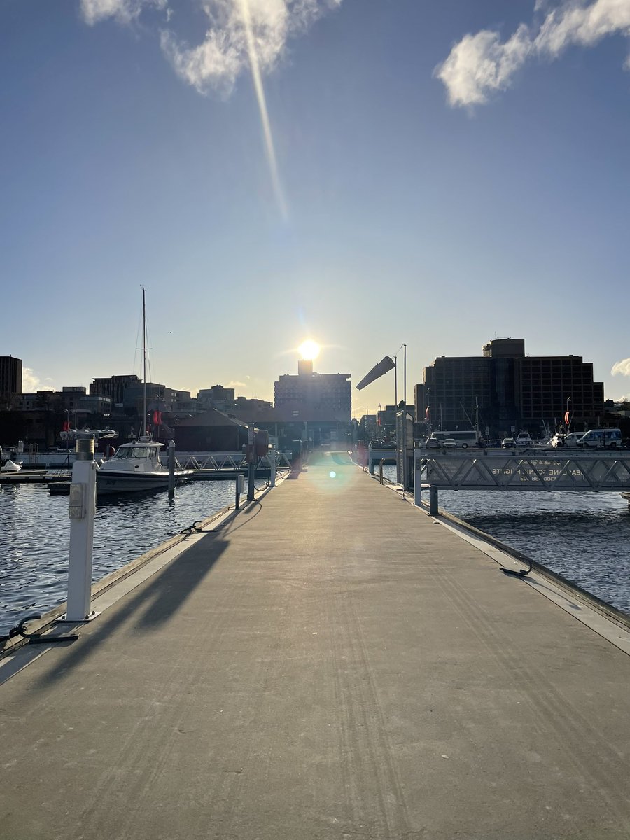 SeeTasmania's tweet photo. Winter in #Hobart - the #OffSeason https://t.co/pT1ePtzbry