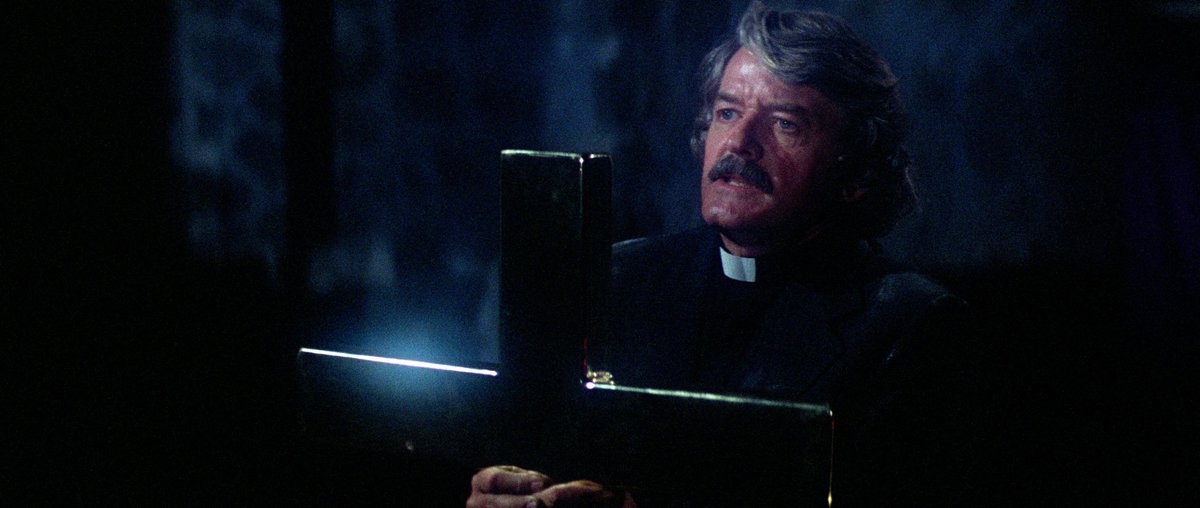 I remember when I first watched this film and loved Hal Holbrook. What happened had the same effect as with Edward Woodward in The Wicker Man, I was so upset!
#TheFog #TheWickerMan https://t.co/L2NVseX6se