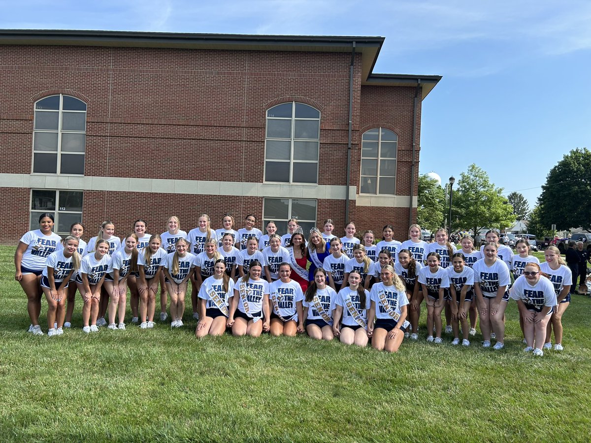 Happy 4th of July from TVHS Cheer! 💙