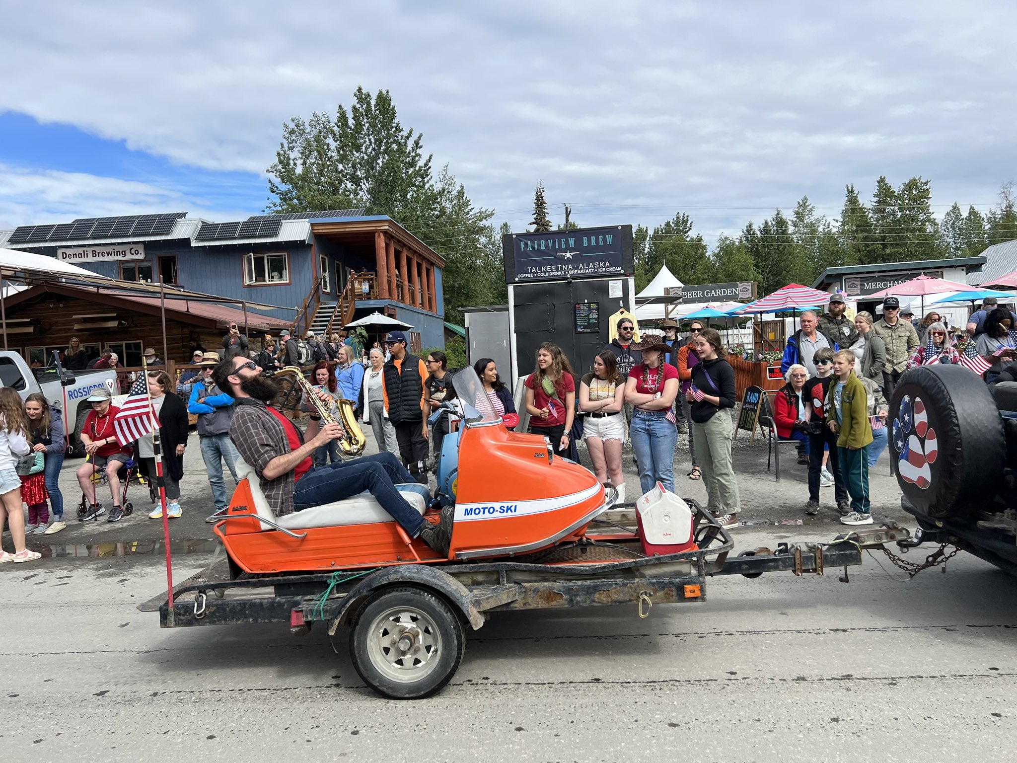 Sen. Lisa Murkowski on Twitter "Sights from the 4th of July parade