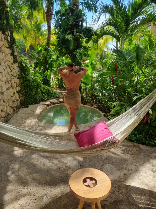 Loving life in Mexico.. What shall I do whilst i'm here?... xx #xcaretmexico #onlyfansgirl #swingersm&eacute;xico<a href="/tag/camgirl"class="tags"><span>#camgirl</span></a><a href="/tag/pawg"class="tags"><span>#pawg</span></a><a href="/tag/swingers"class="tags"><span>#swingers</span></a><a href="/tag/amateurpornstar"class="tags"><span>#amateurpornstar</span></a><a href="/tag/onlyfansgirl"class="tags"><span>#onlyfansgirl</span></a>