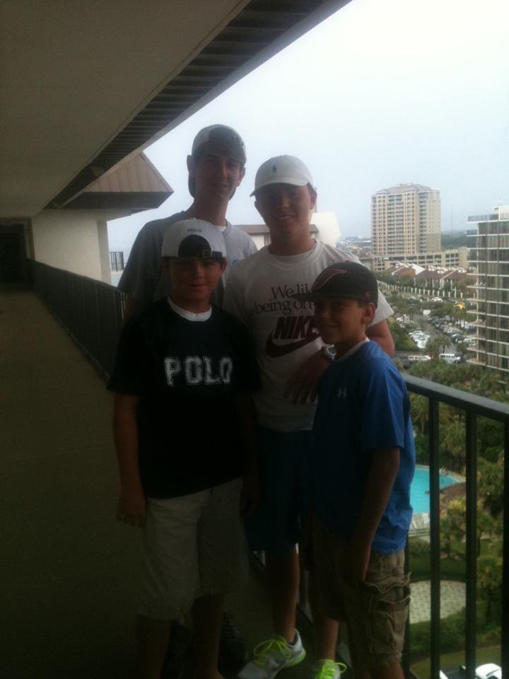 Jc_crain's tweet photo. @Milazzo__7 Congrats on the ring my guy! Gotta be one of (if not) the best feelings on Earth. Happy for ya brotha
Look at this old pic @ one of y’all’s Jackhammers world series 😂😂 https://t.co/w524j25vyT