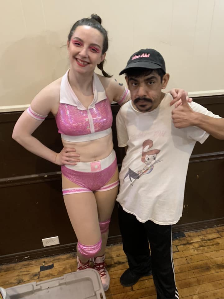 DasWonderGecko's tweet photo. great to meet @JourneyBurke who i became an instant fan of #JourneyBurke #Thelawofattraction #Lawyer #AJPan #WooAH #indywrestling #RidgefieldPark #NewJersey #CarlyRaeJepsen #SummerOnSmash #BCW #womenswrestling #kimpetras https://t.co/jHdEET8Y7z
