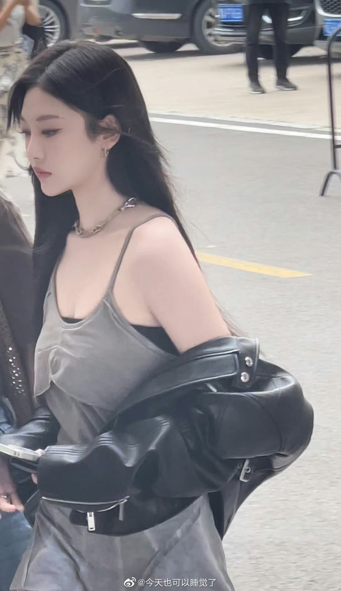 ningning ku hari ini keren bgt cantik banget ! 💐💘💞💝🗯️💓💭🤍💕💗💖