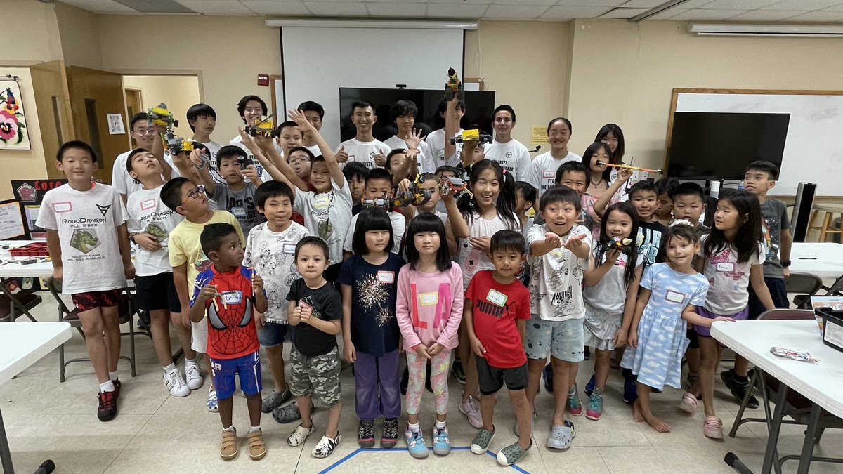 TheRoboBrigade's tweet photo. Saturday, June 24 was an outreach program hosted by our team. Our team hosted an event at a local church where we taught little children about robotics, and had fun building lego robots. We also introduced ourselves and FTC! air was a fun time for kids to learn about robotics! https://t.co/gqvlKznP5L