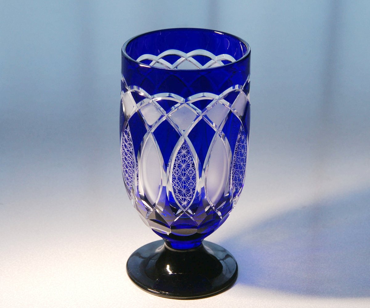 LogP_aitec's tweet image. 今日(7/5)は江戸切子の日！
ライトを使えば、まるで美術館のように♬
LOG POCKETを使って、美しく残そう
Amazon
amazon.co.jp/dp/B0BVTVY1J6
ふるさとチョイス
furusato-tax.jp/product/detail…
ふるぽ
furu-po.com/goods_detail.p…

#江戸切子 #今日は何の日  #logpocket #ふるぽ #ふるさとチョイス #Aitecsystem