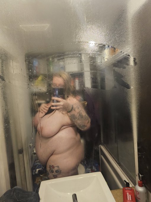 Gotta go to bed clean #naked #bbw #steamy #tallbbw https://t.co/1HeuWZTJE1<a href="/tag/naked"class="tags">#naked</a><a href="/tag/bbw"class="tags">#bbw</a><a href="/tag/steamy"class="tags">#steamy</a><a href="/tag/tallbbw"class="tags">#tallbbw</a>