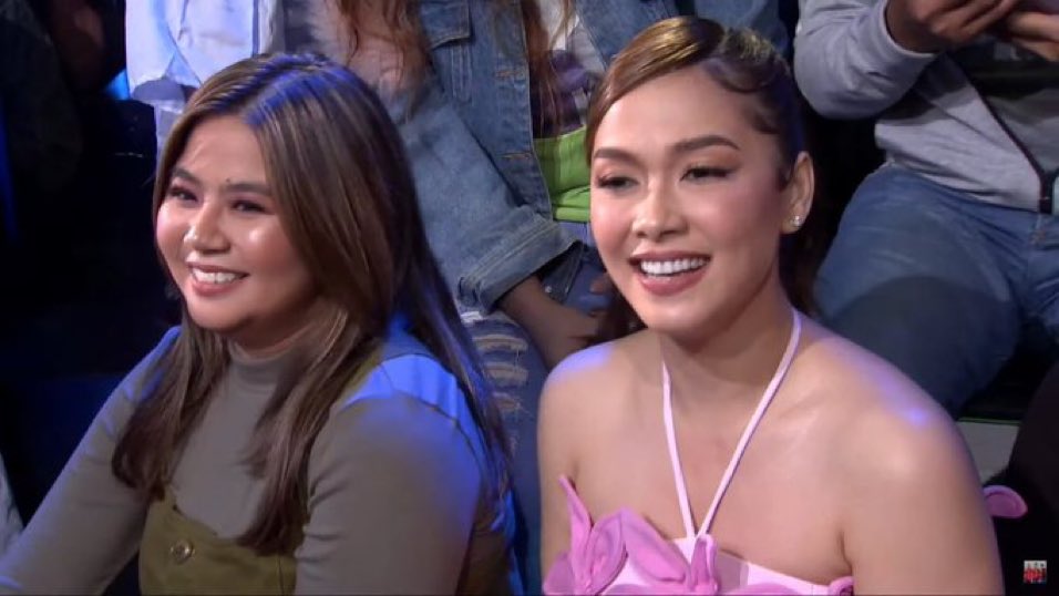 menggalurks's tweet photo. Thank you sa panonood ng E. A. T. Live, @milesocampo_14 @dprincessmaja! Ang gugulo niyo pls 😂

#LegitDabarkads #EAT #EATTV5 #TVJonTV5 https://t.co/cLzCtMyQkk