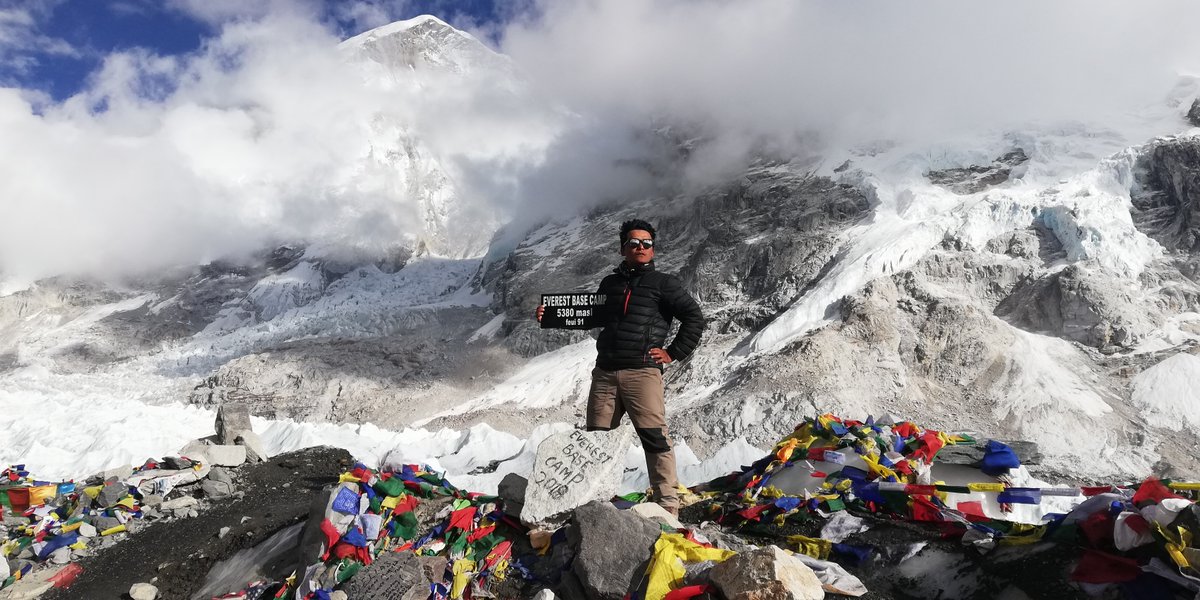Everest Base Camp (5364m):

Standing strong at the foothills of wrold's tallest mountain, Mount Everest (8848.86m).

#EverestBaseCamp #EverestRegionTrekking #LocalTeam #GoLocal #Sherpa #NepalNow #Spring2023 #VisitNepal #Autumn2023 #Spring2024 #Nepal