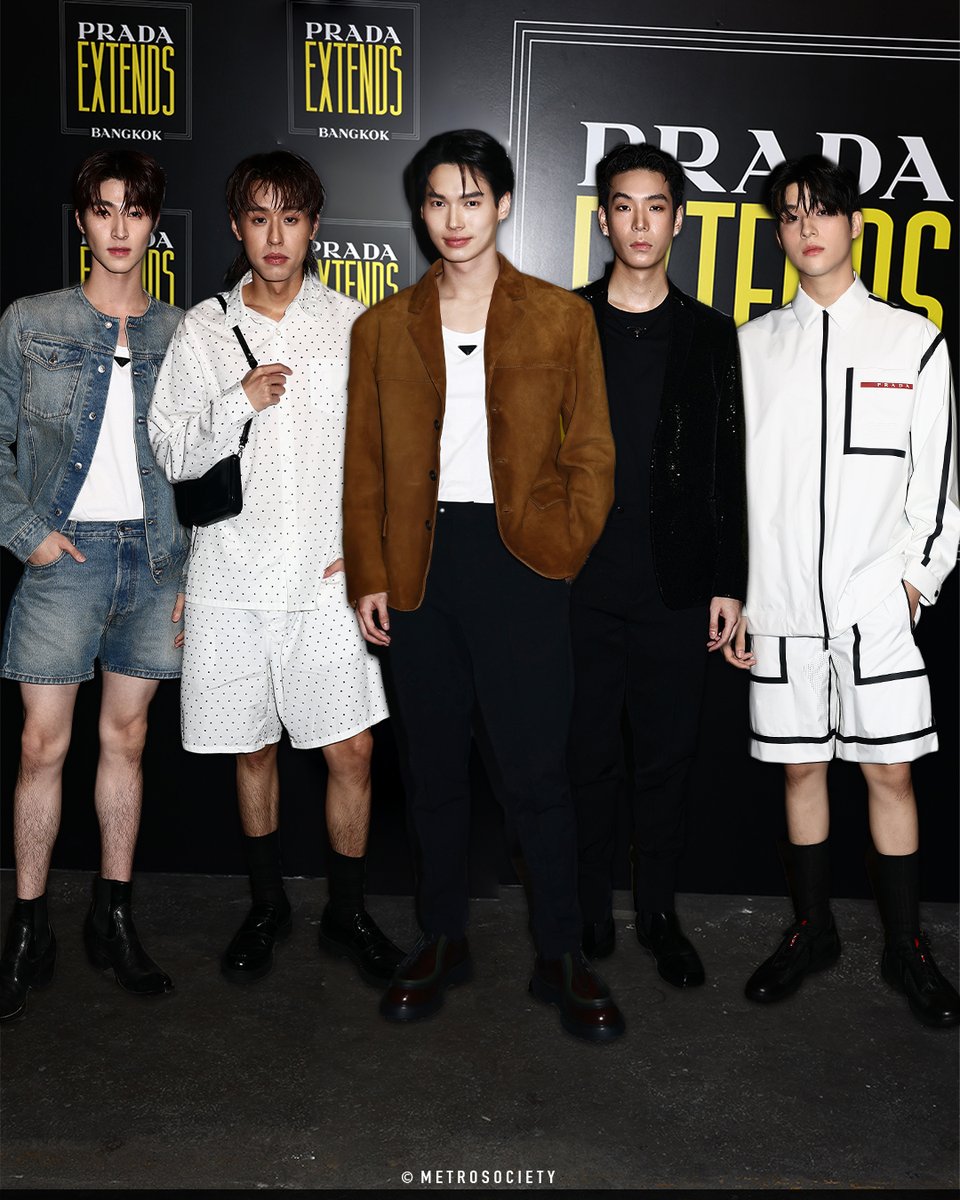 MTSmag's tweet image. Prada Extends  อีเวนท์ซีรีส์ที่เดินทางไปจัดแสดงรอบโลก สร้างสรรค์โดย Richie Hawtin นักดนตรีอิเล็กทรอนิกส์สัญชาติอังกฤษ-แคนาดา เป็นที่รู้จักในนาม Plastikman เพื่อฉลองให้กับงาน Prada Extends
#winmetawin #bbillkin #SkyWongravee #Jaylerr #blue_pongtiwat
@prada #Prada #PradaExtends