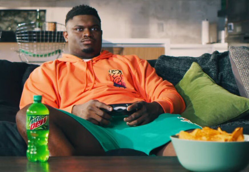 CurChoke Fan tweet media