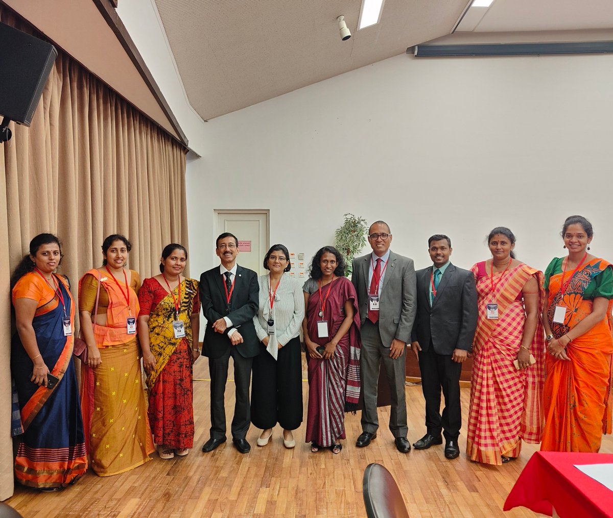 transmed2022's tweet photo. #WednesdayVibes
Glimpses from Day1️⃣of our Kick-off meeting @ NBTS #SriLanka last #March
The #ideas flowed creativity sparked &amp; #visions aligned
Get ready for some groundbreaking work from our #TRANSMED @EUErasmusPlus Project #team
#KickOffMeeting #erasmusplus #erasmusplusproject https://t.co/FTiK9OnZfd