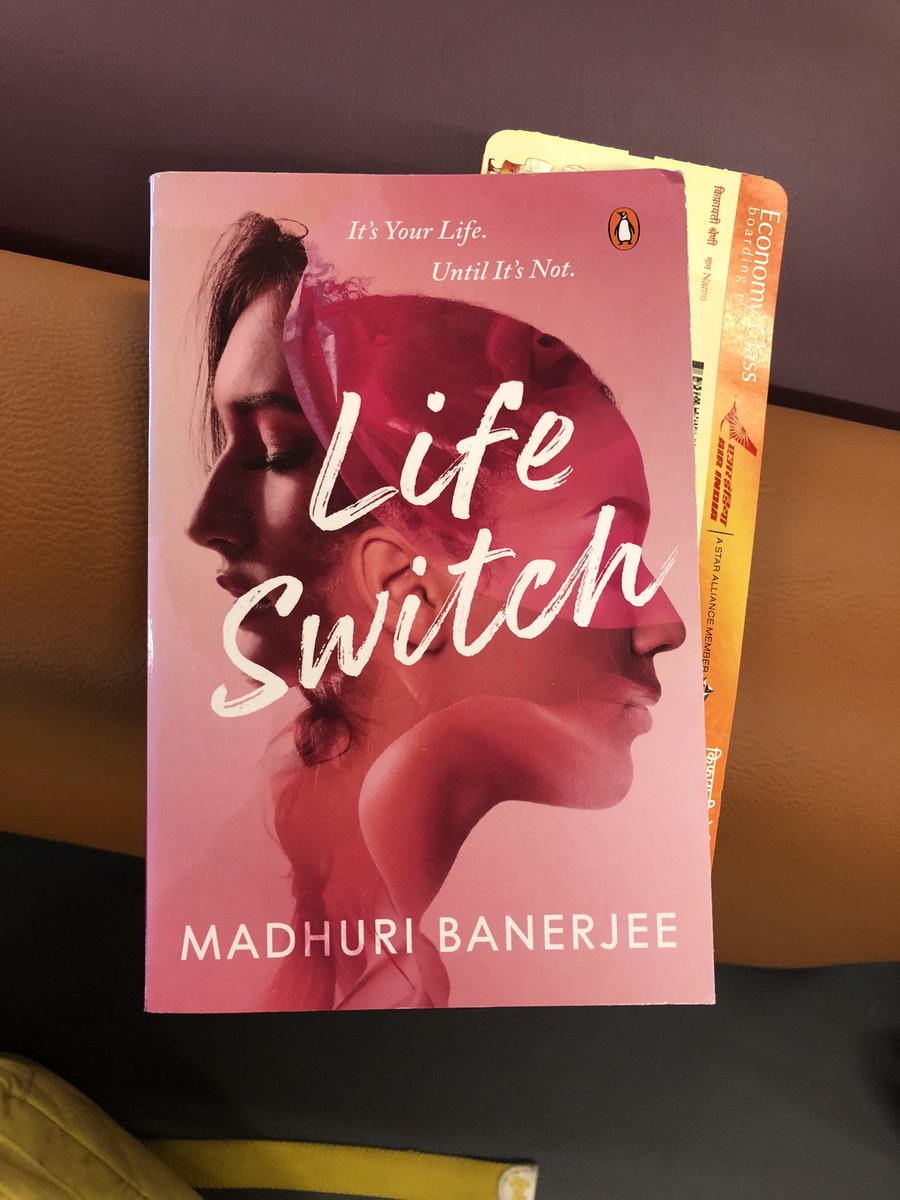 mashgodse's tweet photo. The perfect airport read ❤️
#LifeSwitch
#AirportRead https://t.co/mRlQRyuzzE