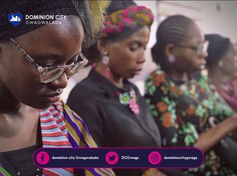 DCGwags's tweet image. It's always an awesome time being in God's house and studying the word together with God's people
Be a part of our MIDWEEK SERVICE 5:30pm today Dominion City Gwagwalada 

You'll be glad you came 
See you soon #DominionCityGlobal #pastordavidogbueli