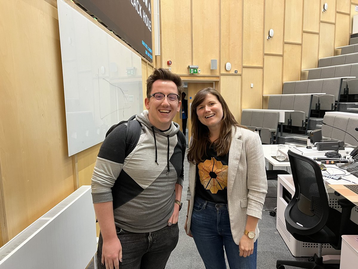 Absolutely loved <a href="/drbecky_/">Dr Becky Smethurst</a>’s talk on Monday evening on ‘How To Grow A Supermassive Black Hole’ ❤️ 

A lovely break away from the molecular world I live in ⚛️

Obligatory fan girl pic included! #astrophysics #blackholes #nam2023