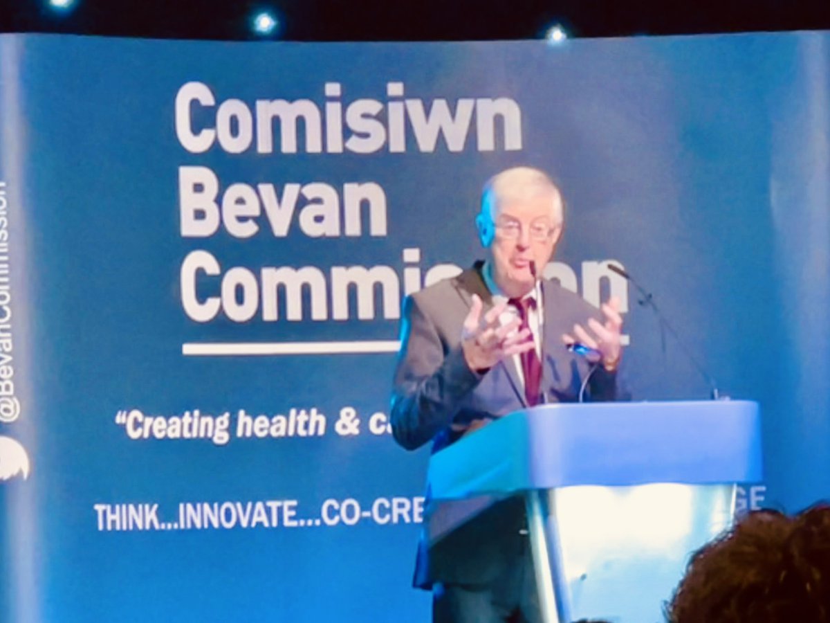 hilly_006's tweet photo. On the #NHS75 75th birthday🎉🎈🥳
Excited to Represent @VelindreCC #Radiotherapy at the @BevanCommission #TippingPointConference @TheCelticManor Championing #PallRT #ServiceImprovement #NHS #PatientExperience #PalliativeCare
#BevanExemplar #Collaboration @SCoRMembers https://t.co/ny7ggrGXXz