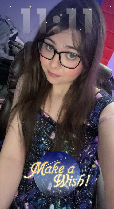 Watch PrincessZoey🏳️‍⚧️🍭🍬's leaked NSFW photo on TwXstars