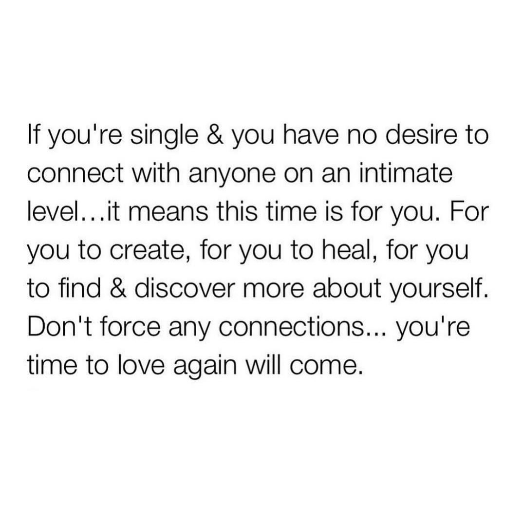 WakeupPeopIe's tweet photo. Don't force any connection... https://t.co/5vjWvrzHCg
