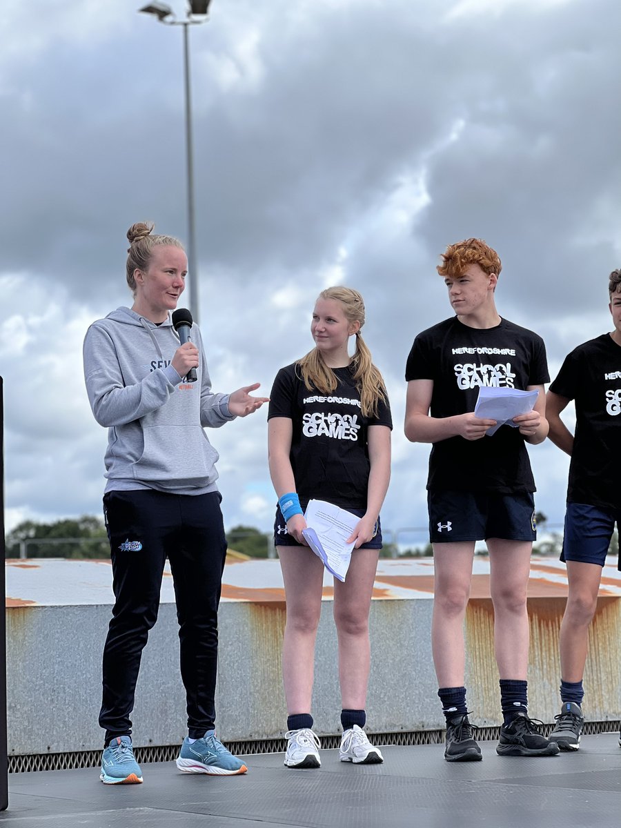 Welcome our sporting champion today, Gabby Marshall, captain of the Severn Stars netball team!🙋‍♀️ Gabby will be around all day today, please make time to have a chat and ask questions🏀 @GabsLMarshall @SevernStars