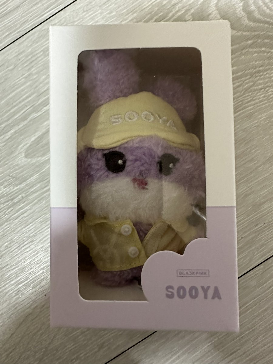 nct_markkkkk's tweet photo. 블랙핑크 지수 쑤야 키링 양도
black pink sooya keyring sell

2.0 https://t.co/QUK4C43e7c