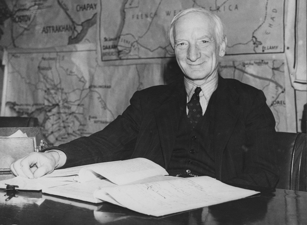 Today, you'll hear a lot from Labour about how they brought in the NHS etc etc.
What they will fail to mention, however, is that they were enacting the proposals found in the groundbreaking Beveridge Report.
William Beveridge was a Liberal. 
#NHS75 #LibDems
