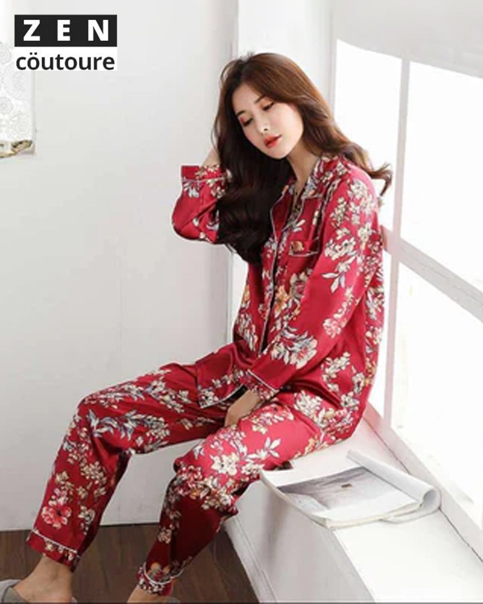 zencoutoureO's tweet image. Looking for the ultimate combination of comfort and style? With this beautiful flower print, long-sleeved satin top, and matching pants, this outfit is sure to turn heads and make you feel fabulous.
shorturl.at/GIQZ1
#zencoutoure #satintop #satinpants #flowerprint