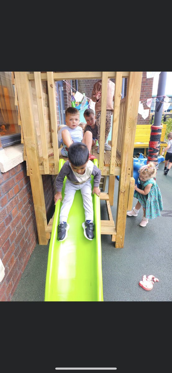 Outdoor play💛
Chwarae gardd!🛝
#outdoorfun #childcare 
<a href="/NewportFIS/">Newport Family Info</a> 
<a href="/clybiauplant/">Clybiau Plant Cymru Kids' Clubs</a> 
<a href="/_OLW_/">DysguAwyrAgoredCymru/OutdoorLearningWales</a>