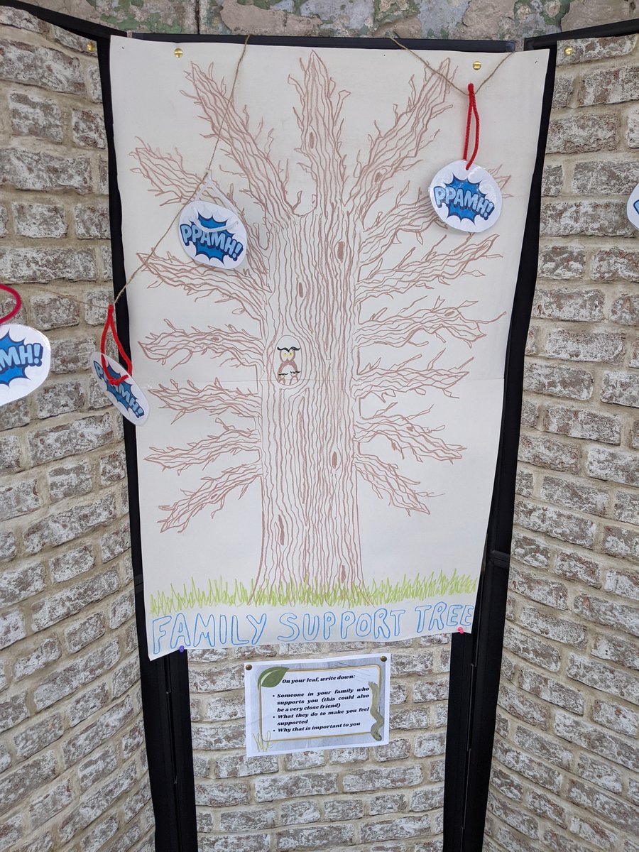 Ruth__Webber's tweet image. I had a fab time at #BiBFest2023 Our &apos;Family Support Tree&apos; went from bare to a summer display of people that the young people feel supported by 🍃🌳 It was great sharing a stall with @DrRuthWadman and Olivia Taylor, and lovely to meet so many fab young people and practitioners 🙌