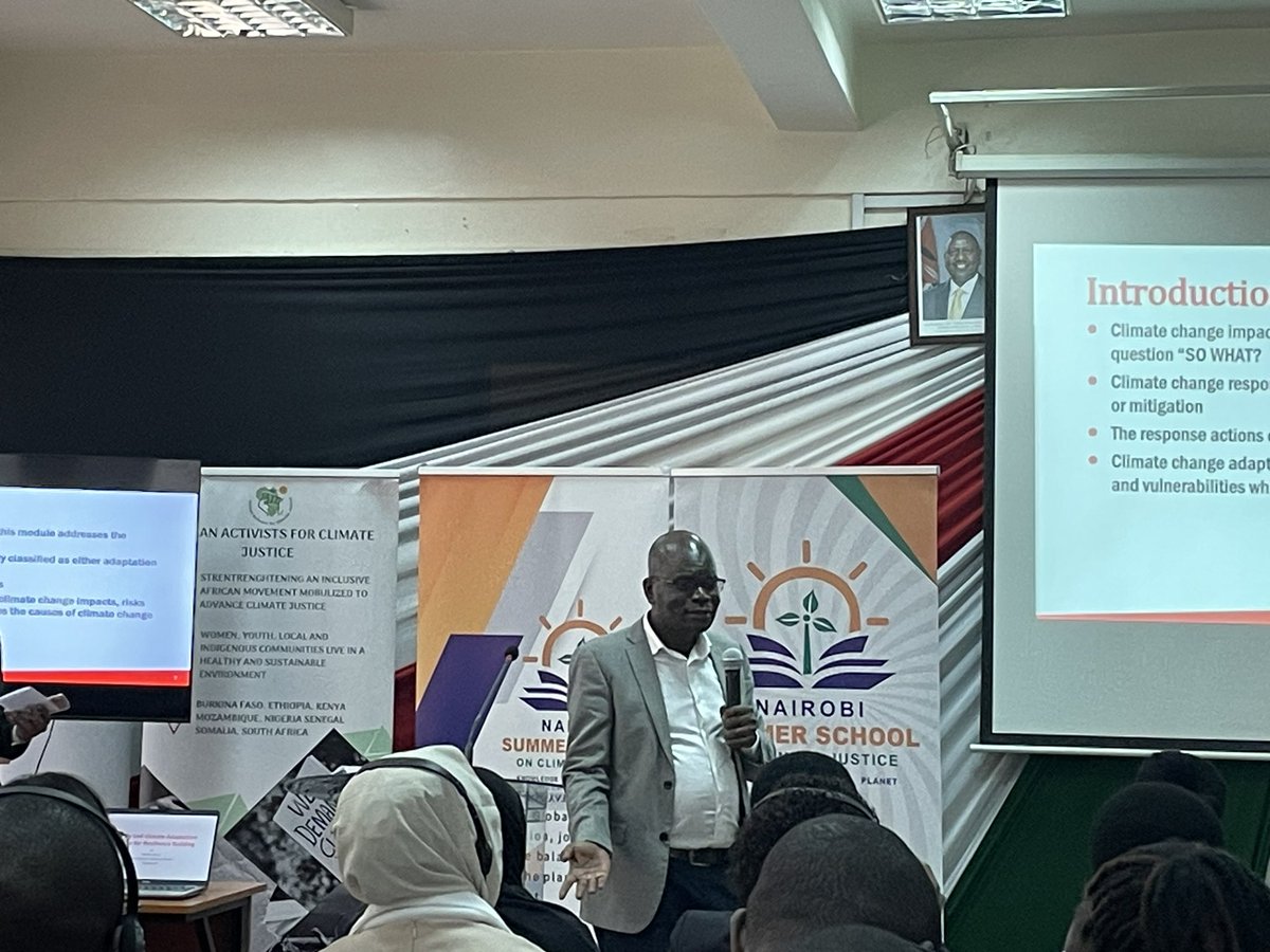 What is a key component of ensuring the sustainability of green projects in vulnerable communities in Africa and Zambia? Empowering local communities to lead adaptation approaches. Great session by Mr Abuya! @WeAreVCA @vcazambia @wwfzambia @CUTSLusaka @PACJA1 @Summer_School1