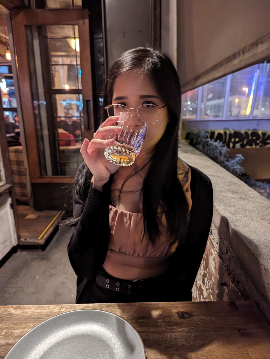 hurrdurrmea's tweet photo. Gonna be sentimental on main but it's been like 4 years since i last felt this consistently good about myself so idk life's pretty alright sometimes https://t.co/UbqMnX7Lbh