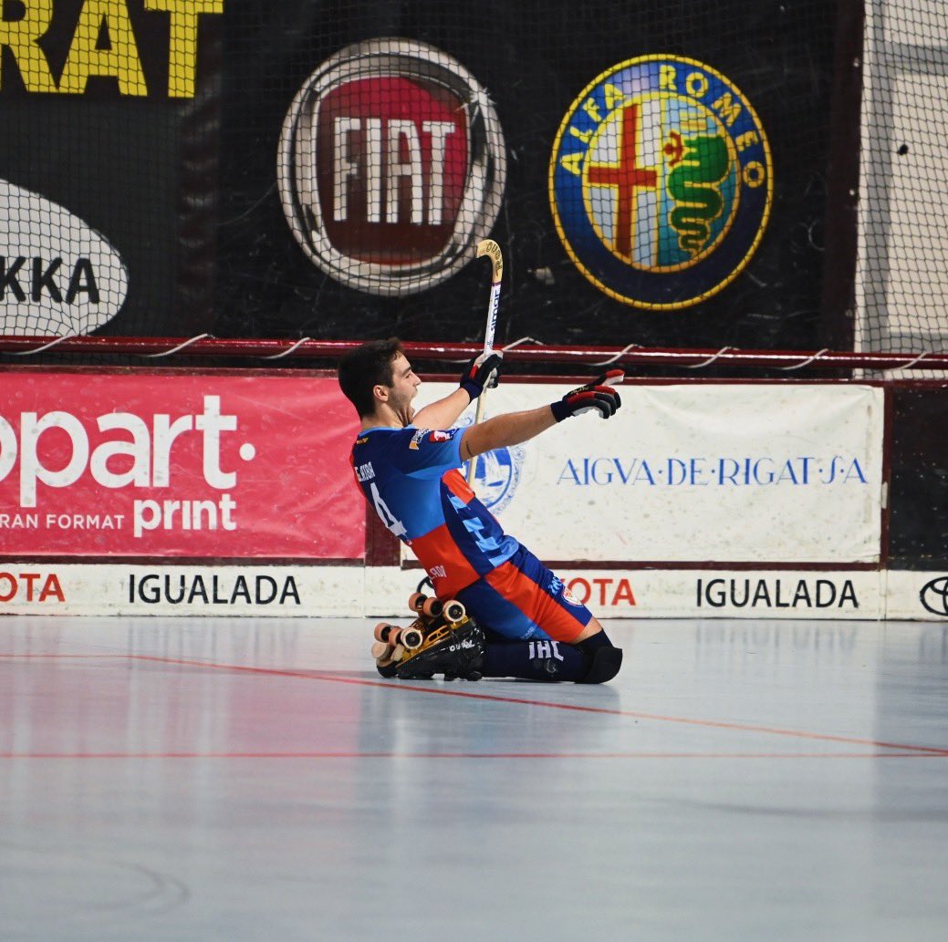 🔵JUGADOR REVELACIÓ🔴

Ahir la <a href="/fedpatinaje/">RFEPatinaje</a> va guardonar el nostre jugador <a href="/GerardRiba1/">Gerard Riba</a> amb el premi de Jugador Revelació de la Temporada 2022/23. El jove davanter arlequinat ha marcat 30 gols en 33 partits aquesta temporada

Enhorabona Gerard, el present i el futur son teus!💙❤️