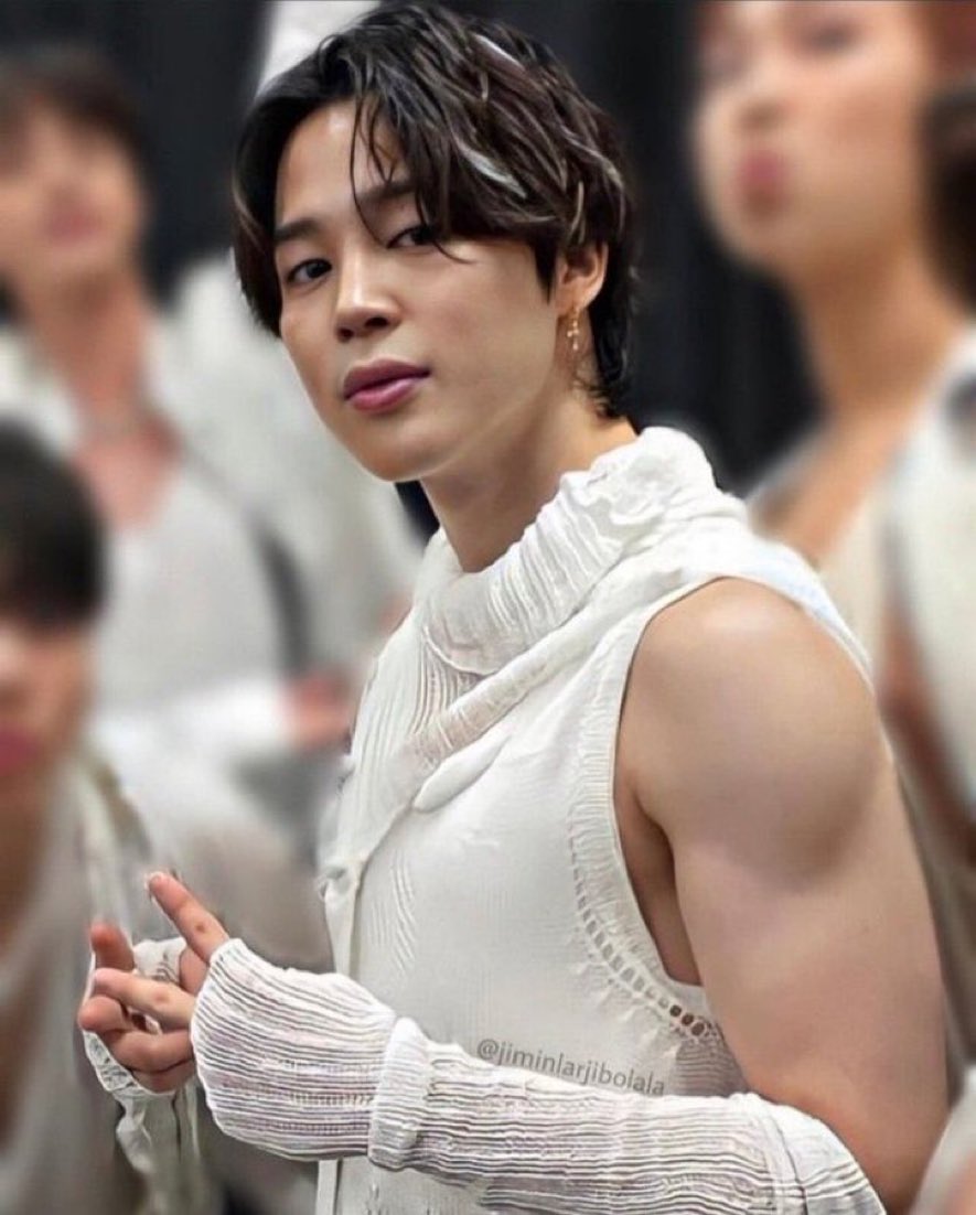 I still can't believe this photo is real