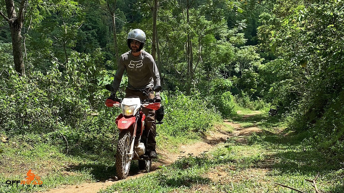 vietnambikers1's tweet photo. Two-wheeled vehicles are inherently unstable and therefore are much more affected on any surface ποΈ
π² https://t.co/PuBYXXe7g6
#mixedroads #changingconditions #ridesafe #vietnam #xuhuong2023 #trending2023 #motorbike #tour #rental #honda #XR250 #XR150L #CRF150L #CRF250L #CRF300L https://t.co/4WzSG8BJpq