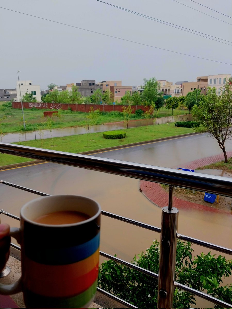 shoukat_s's tweet photo. Monsoon vibes!
#Lahore https://t.co/5fLsk26dyD